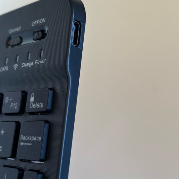 Compatible  with Samsung Galaxy Tab A9+ 11" 2023 (Model:SM-X210 / X216 / X218) - Picture 9 of 16